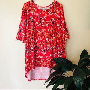 NWOT-LuLaRoe Pink w/ pattern Irma Tunic